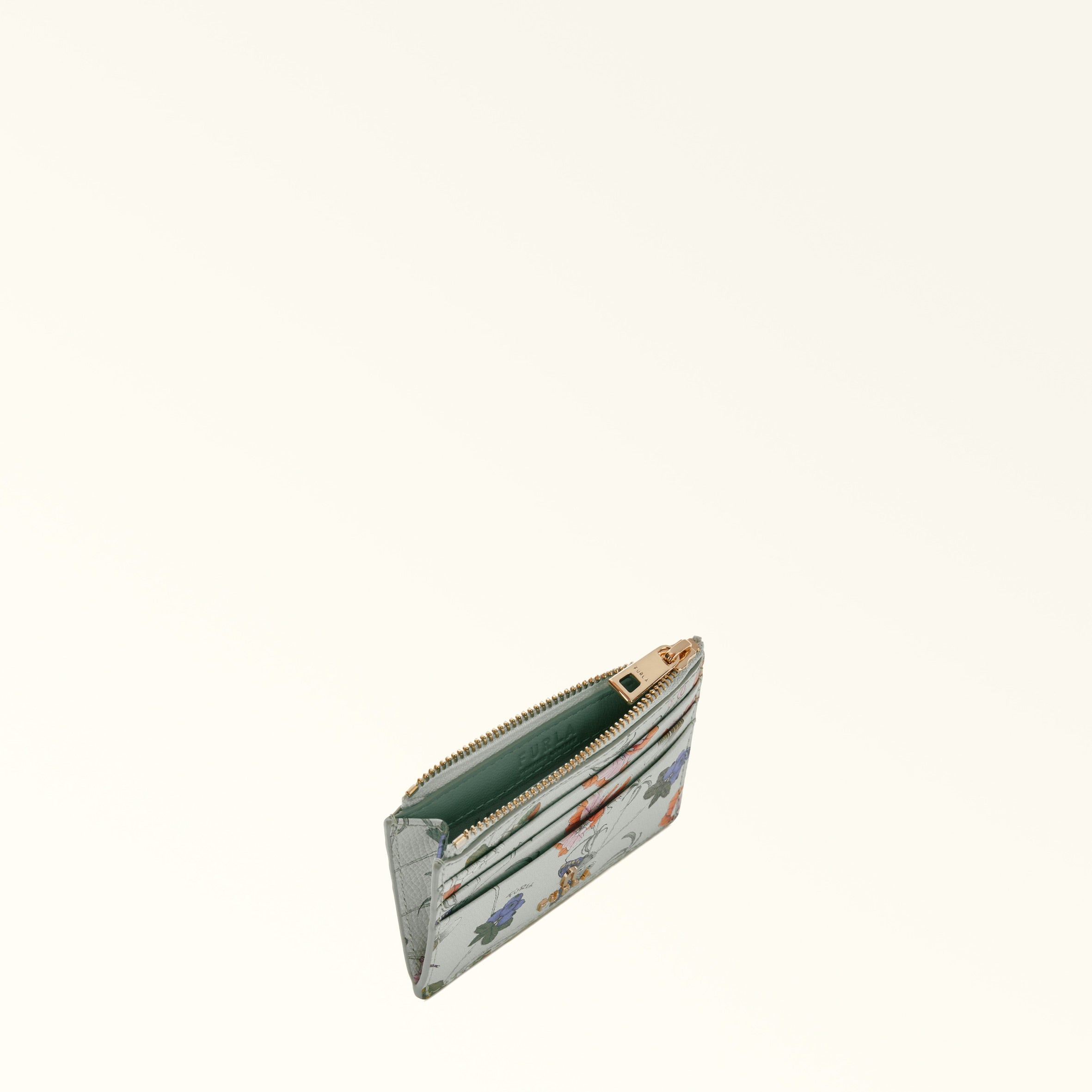 301436 Ton Clr Crstllo Camelia Zipped Small Card Case