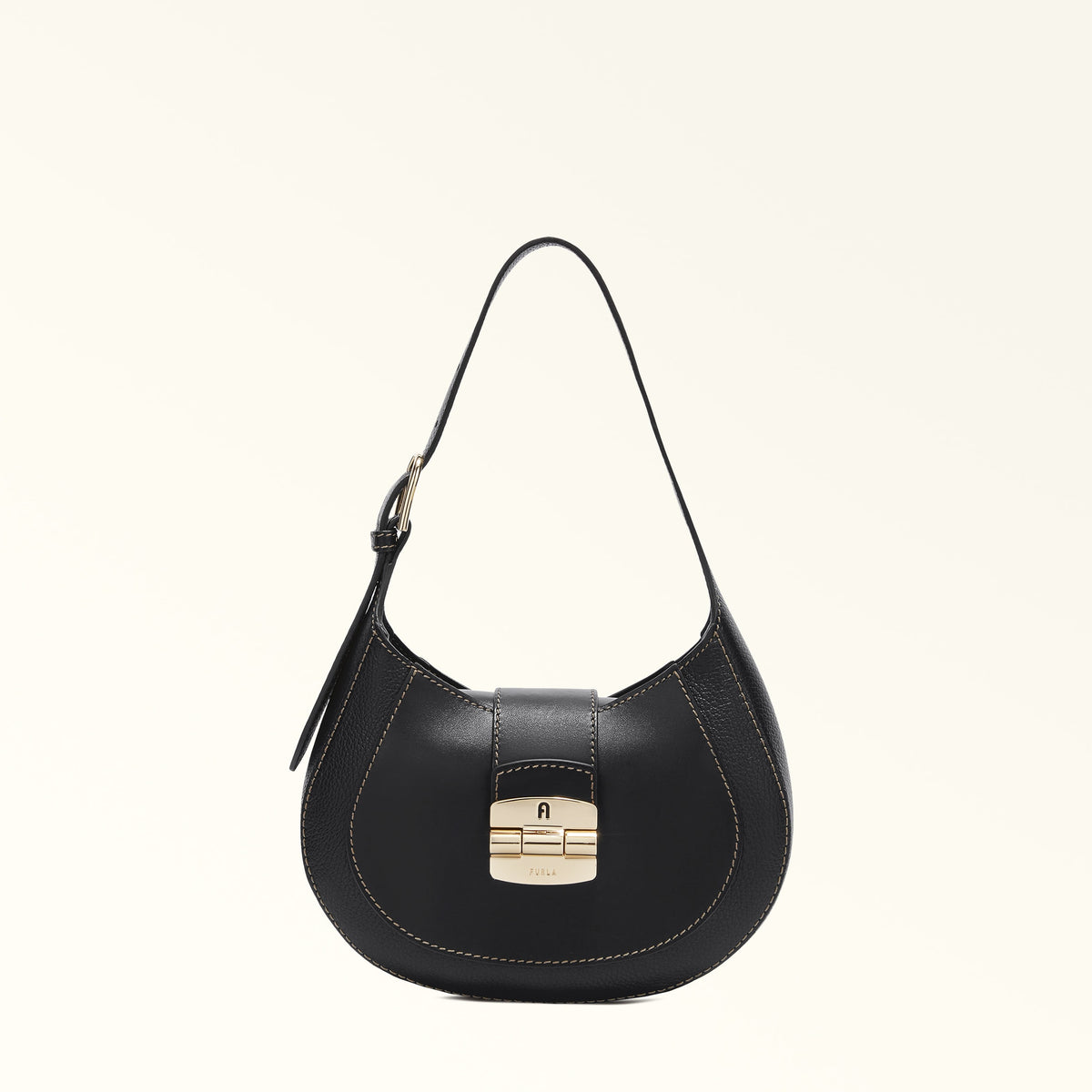 301524 Nero O6 Club 2 Small Hobo Bag