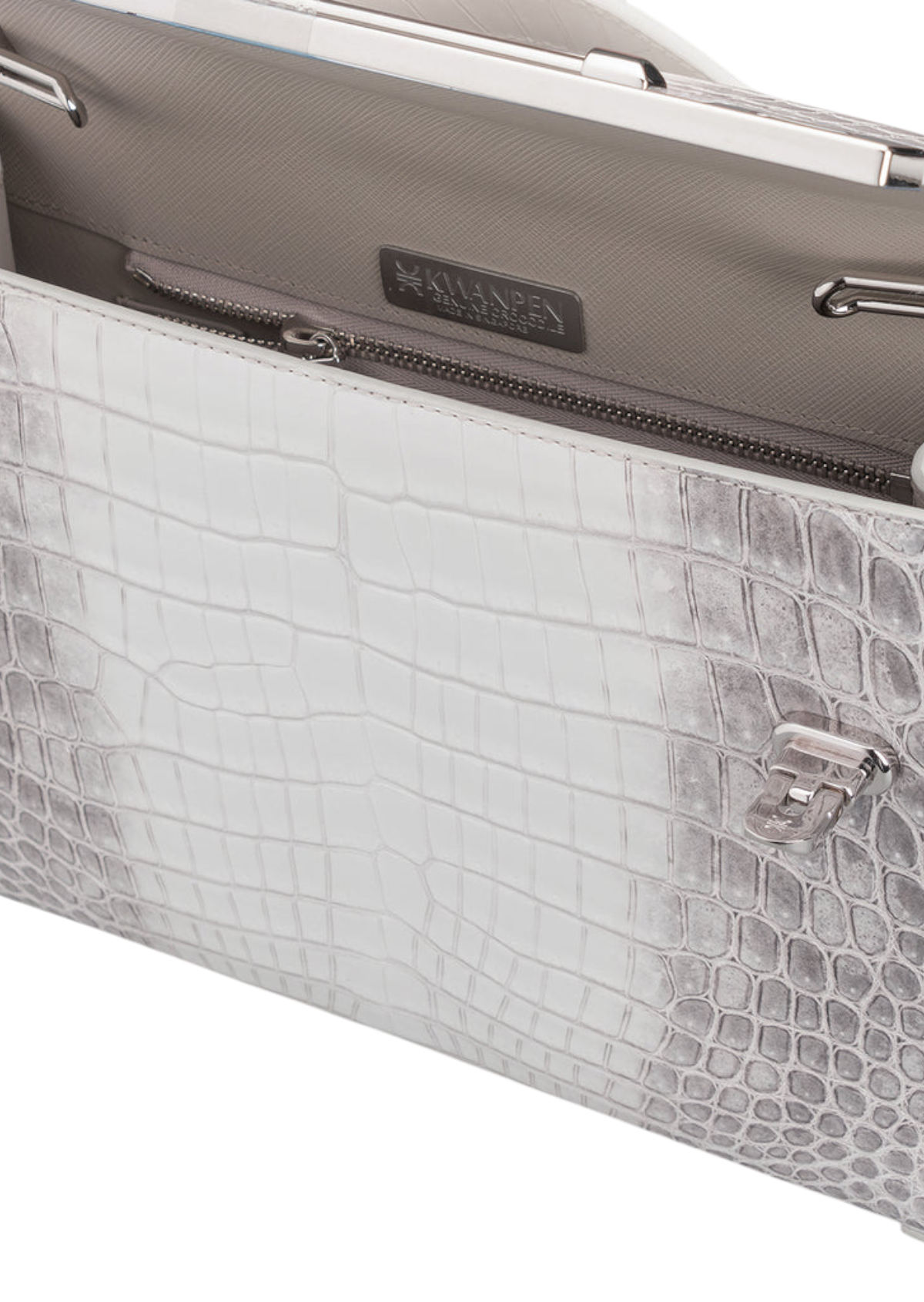 Raffles 1819 Pochette