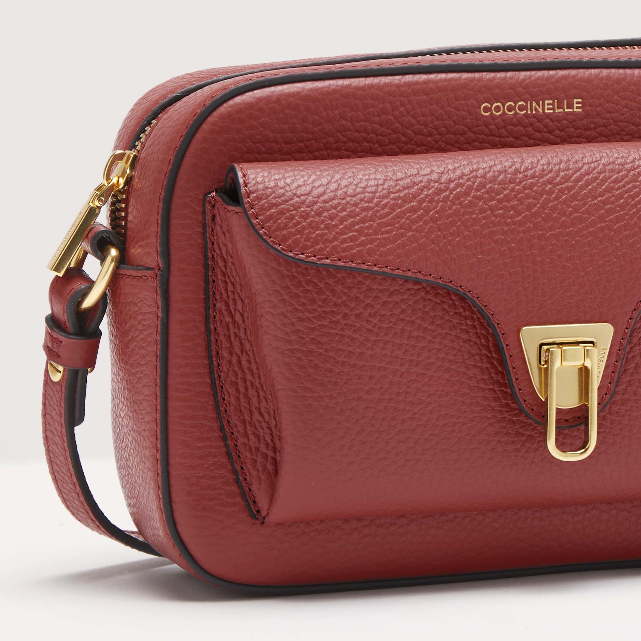 Coccinelle Beat Soft Small Handbag - Burgundy