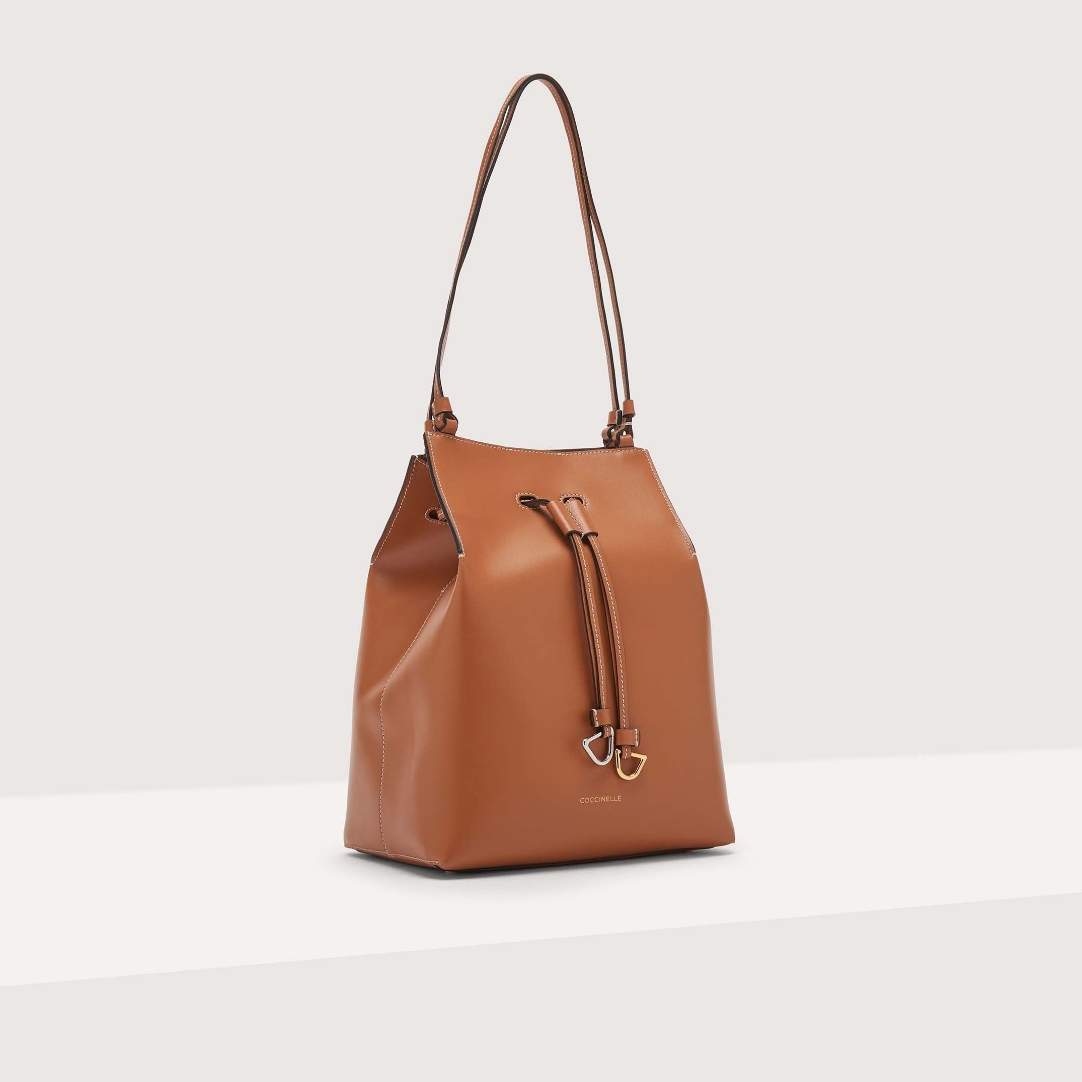 Coccinelle Roundabout Cowhide Medium Cuir Handbag