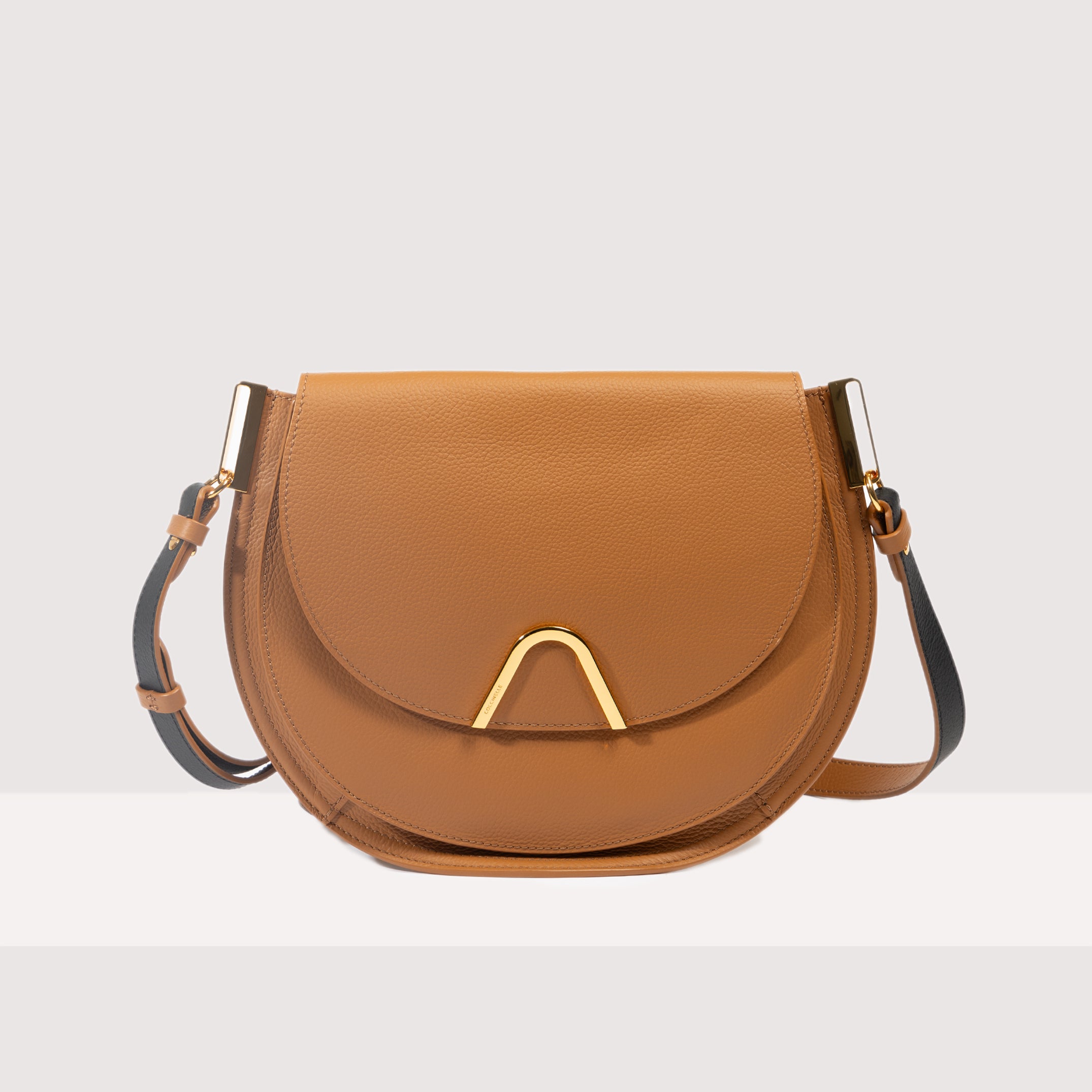 Coccinelle Sunup Handbag - Brown