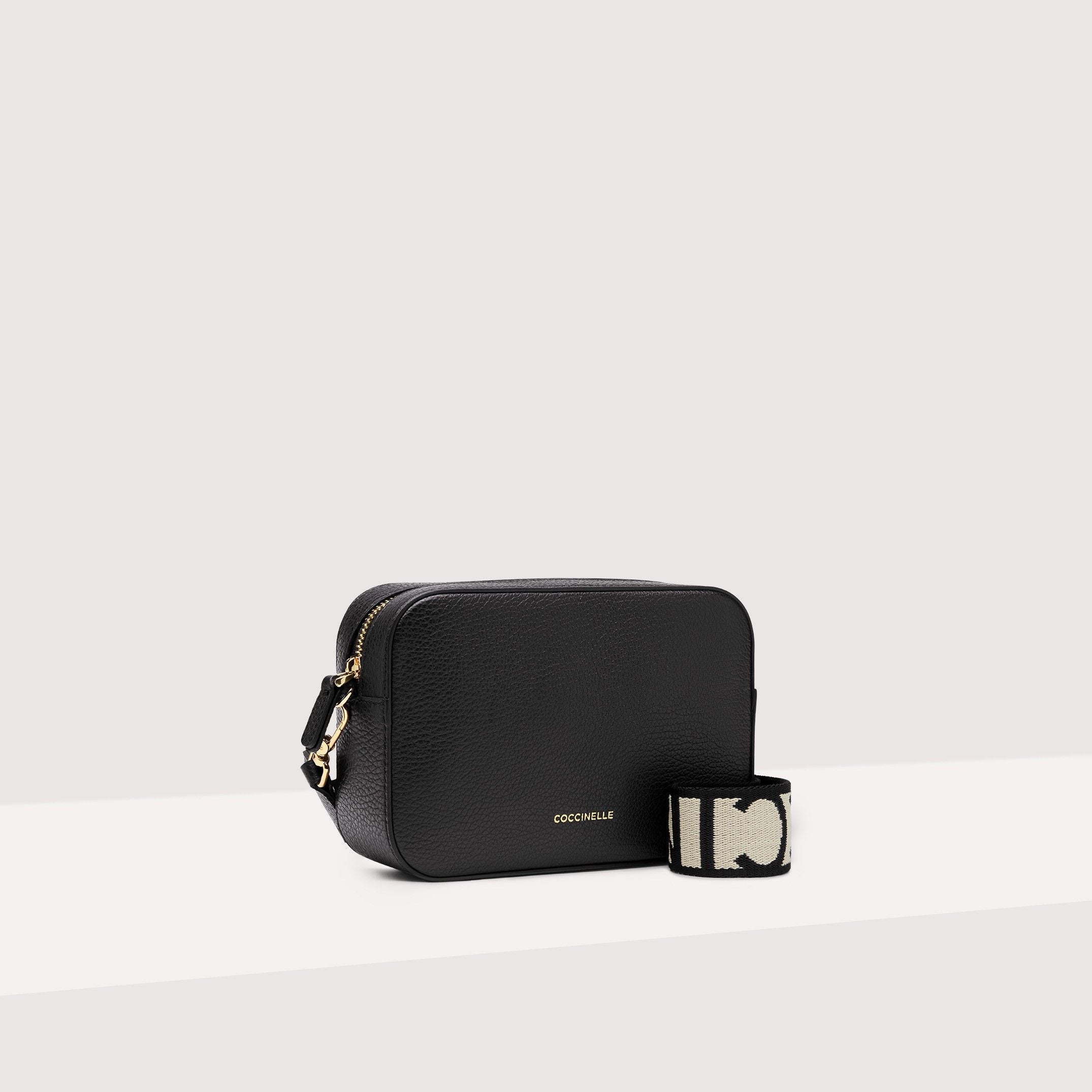 Coccinnelle Tebe Small Noir Noir Crossbody Bag