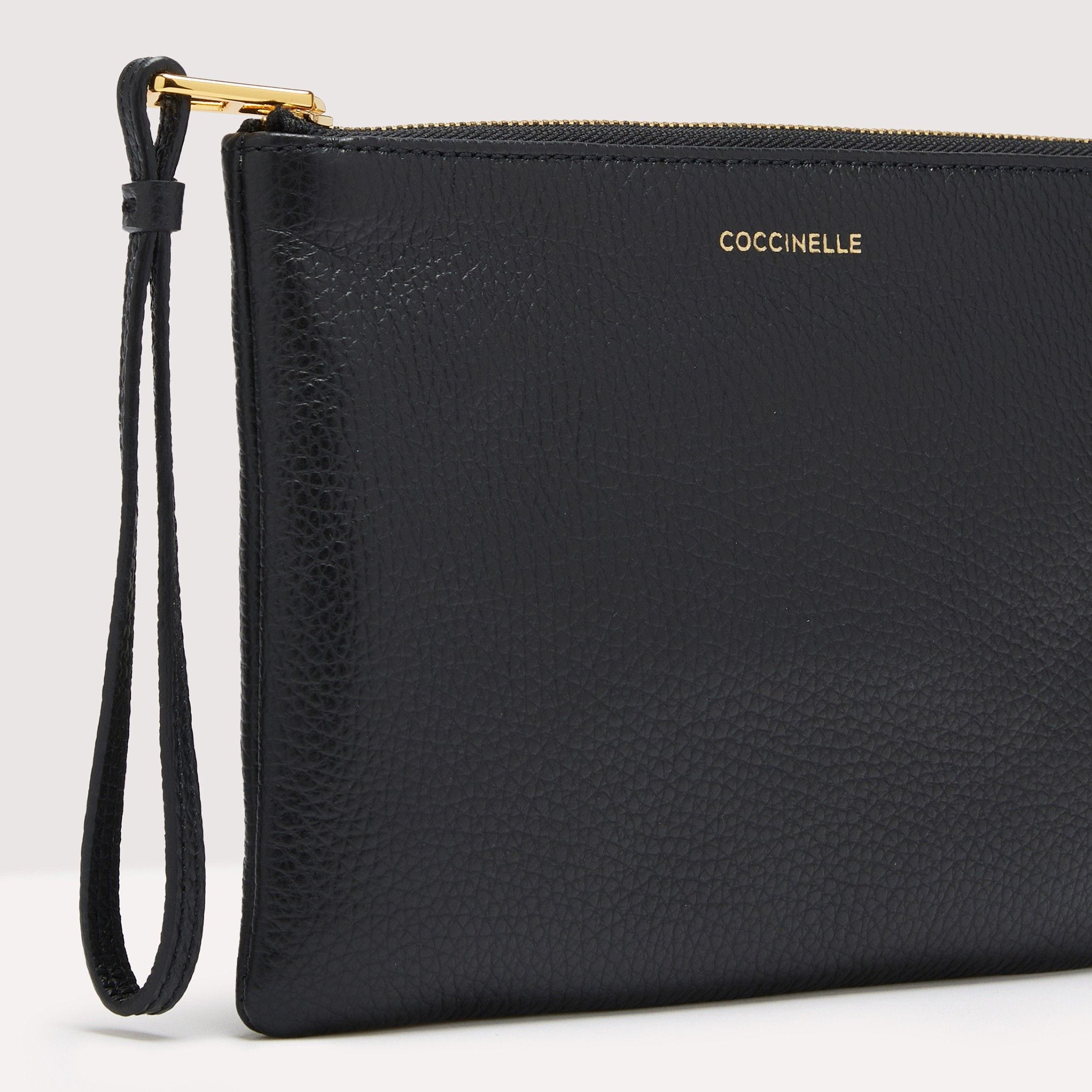 Coccinelle Alias Medium Noir Envelope