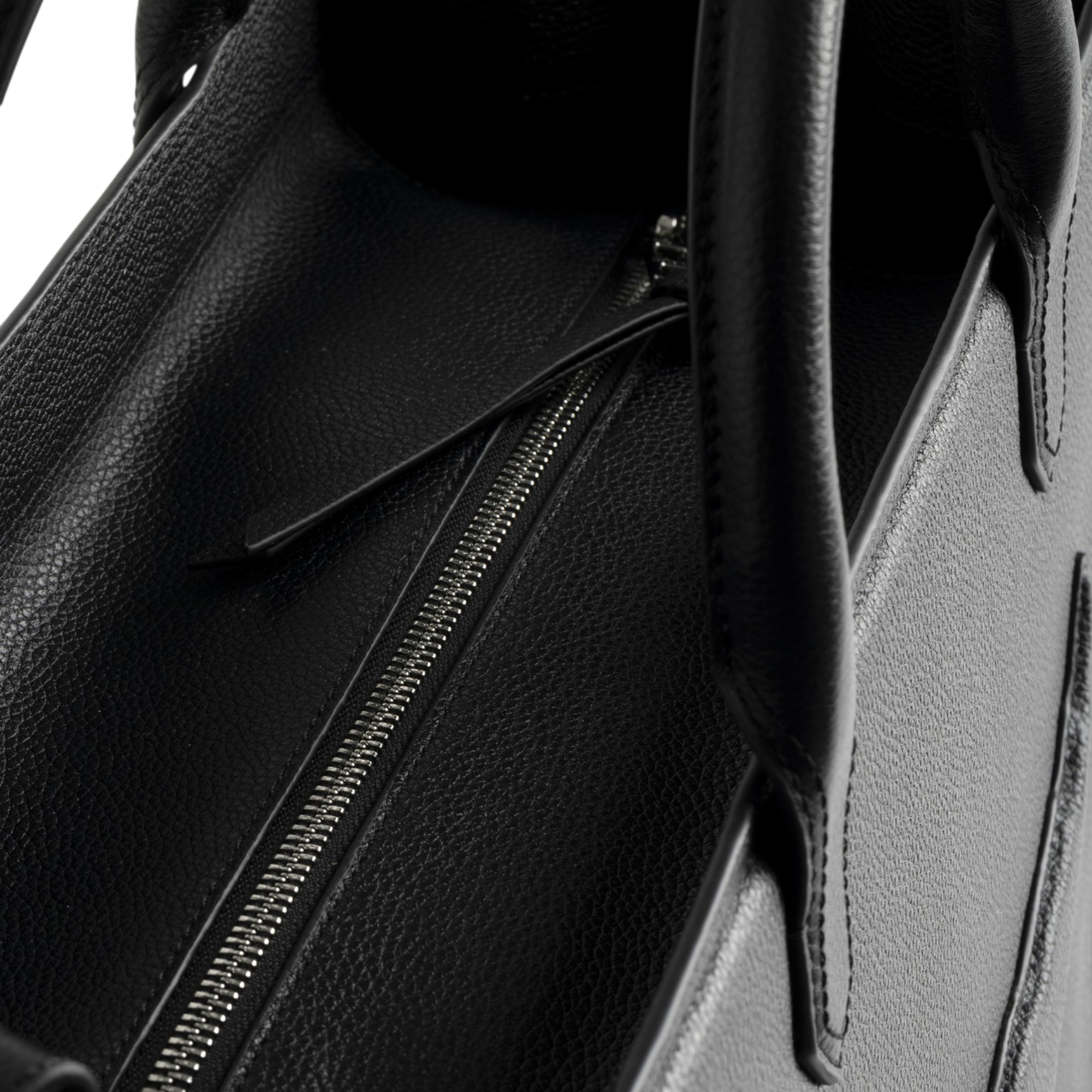 Angel Tote Grained Leather Bag - Black