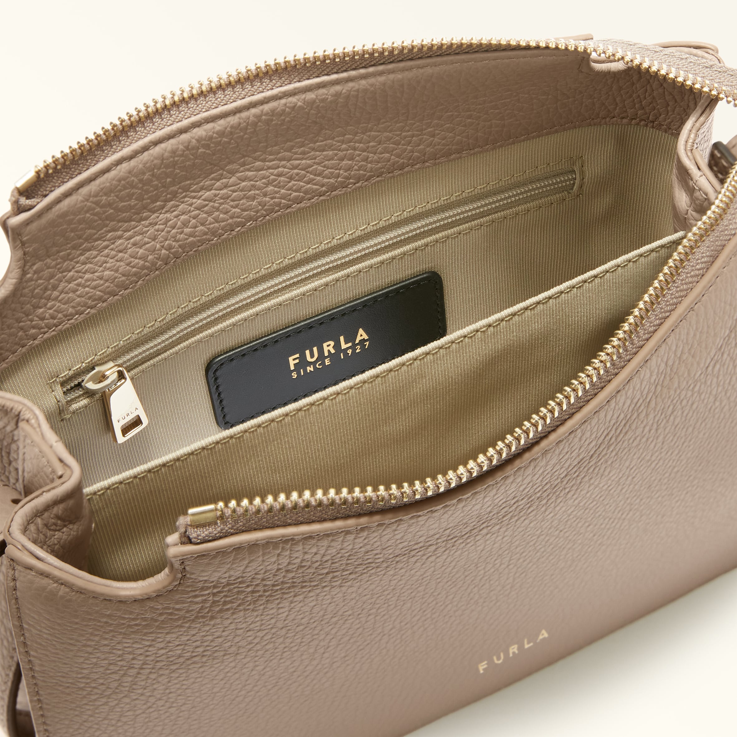 Furla Nuvola S Crossbody 