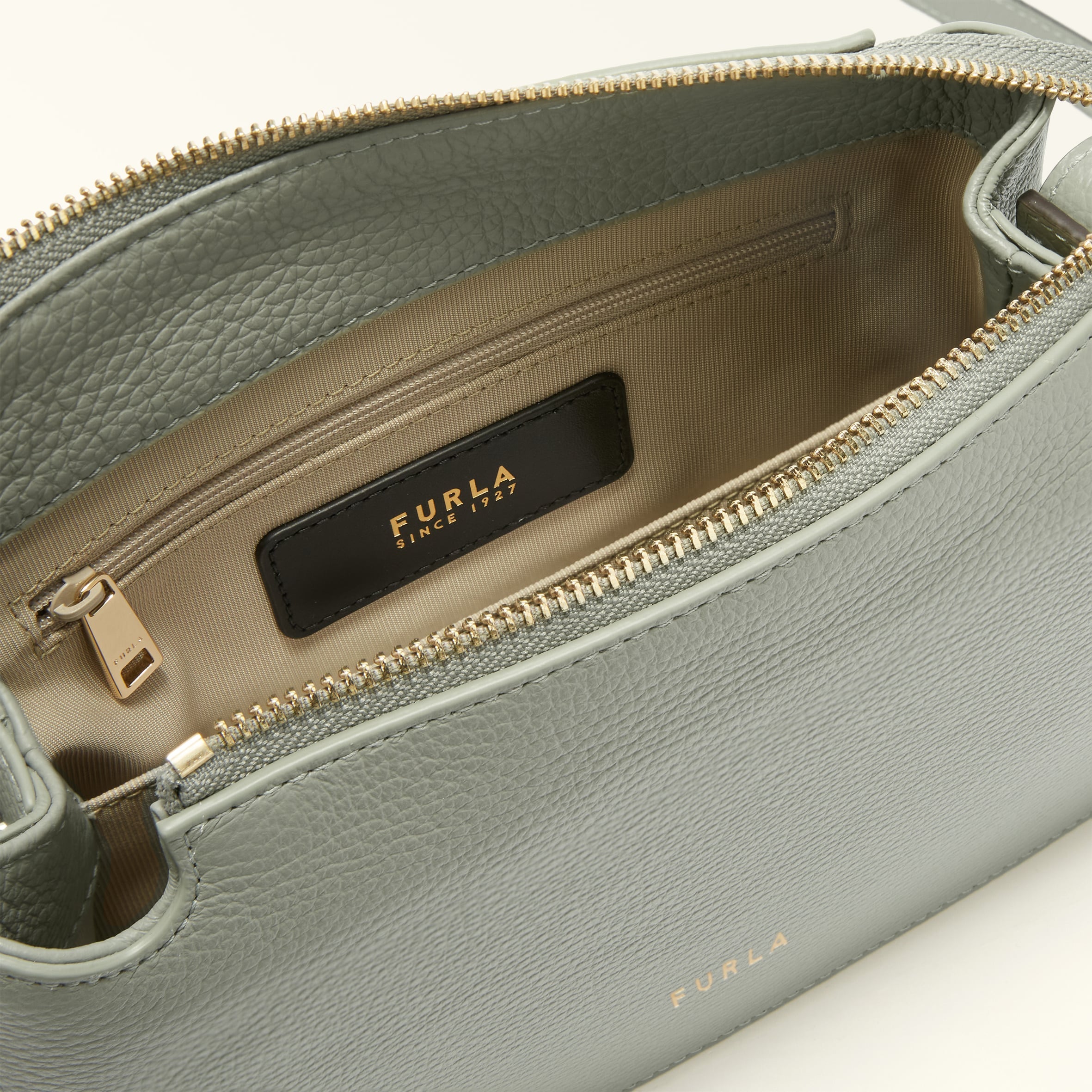 Furla Nuvola S Crossbody 