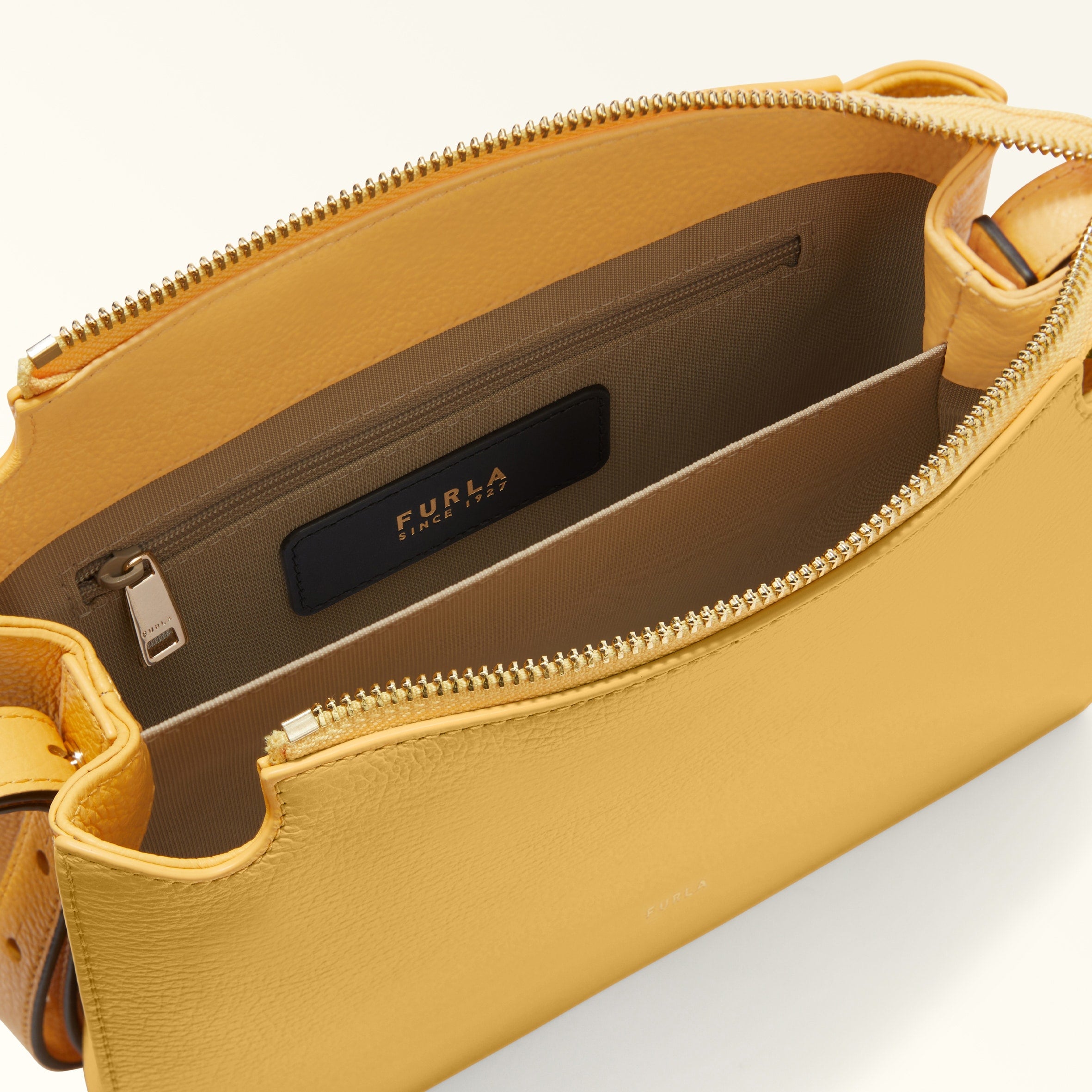 Furla Nuvola S Crossbody 