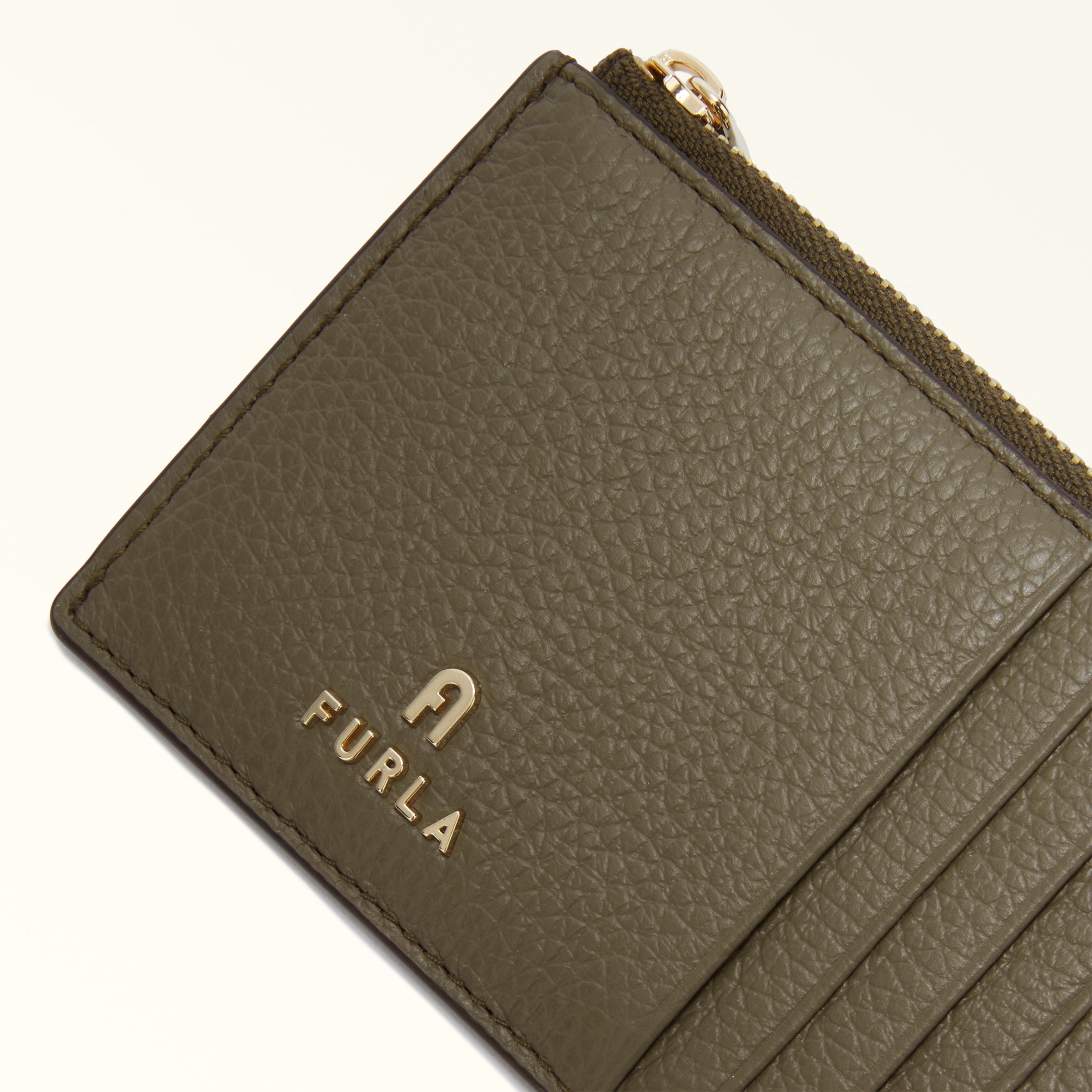 Furla Camelia Zipped Card Case - Sage