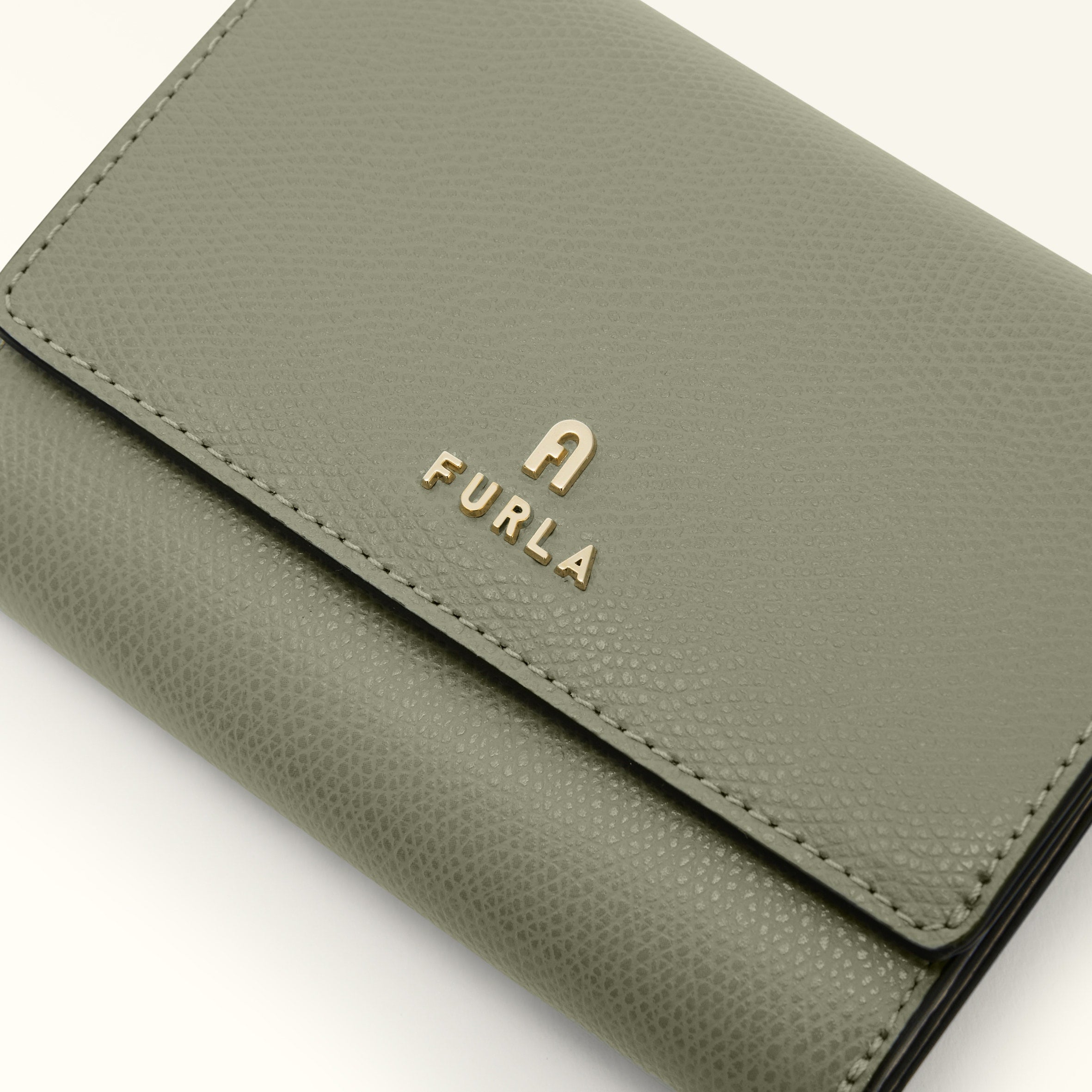 Furla Camelia Wallet Agave B Ballerina I Int. Medium