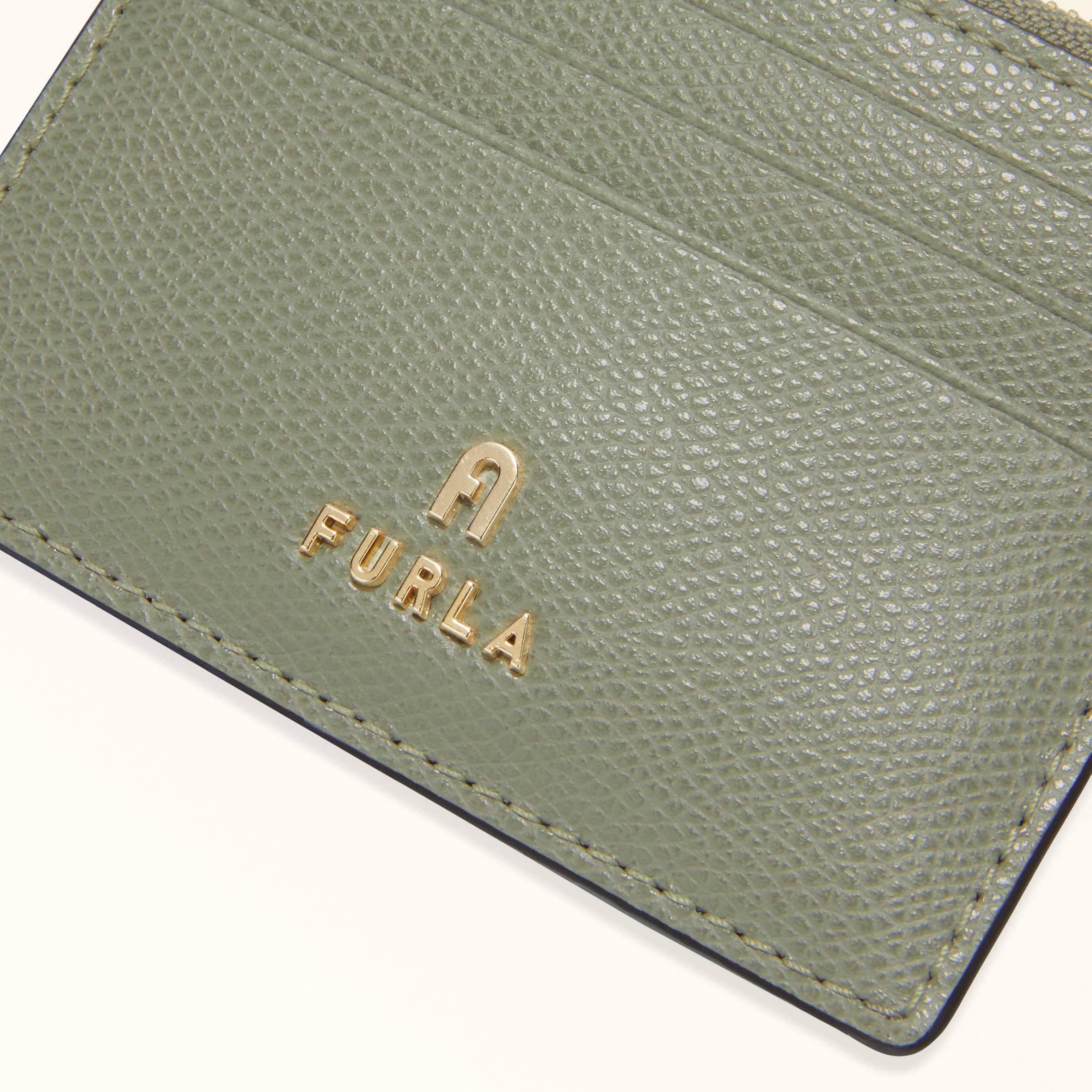 Furla Camelia Card Case Agave B Small