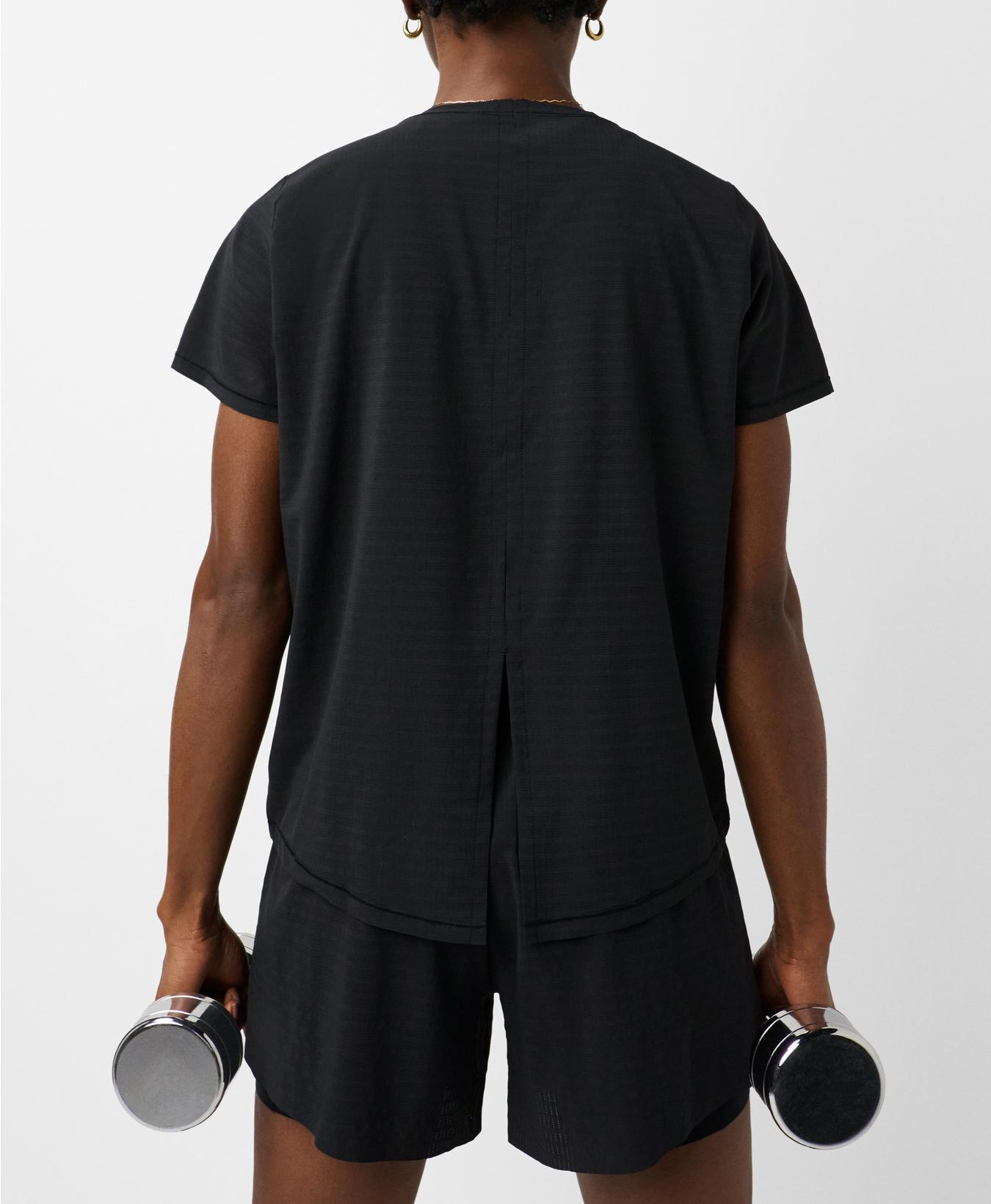 Ultimate Train Perforated Split Back T-Shirt