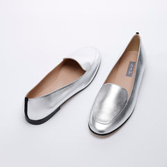 SJP by Sarah Jessica Parker Ped Bis 10mm Silver Leather Flat Sandals