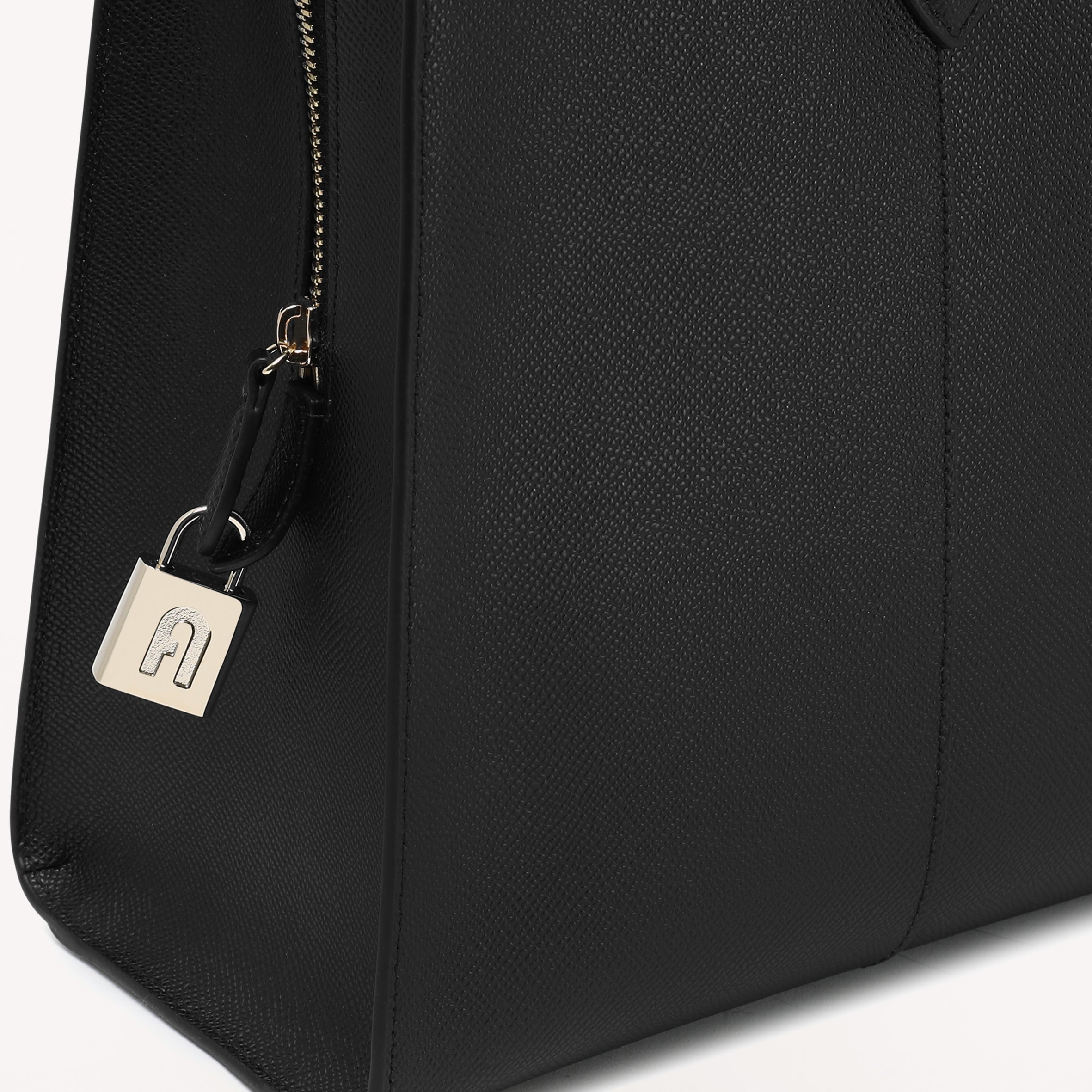 Furla Vittoria Business Tote Bag Nero O6 L WB00606BX0306O60001007