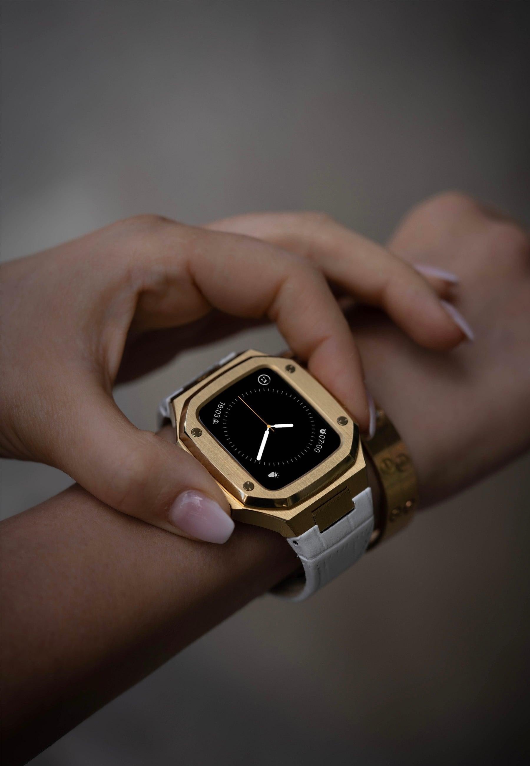 Shop latest trending White/Gold color Golden Concept Apple Watch